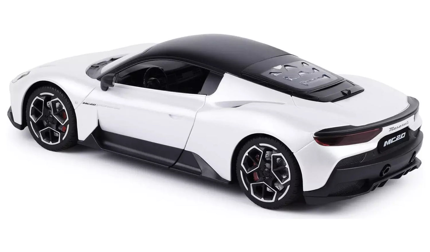 CMJ 1:12 Maserati White Remote Controlled Car